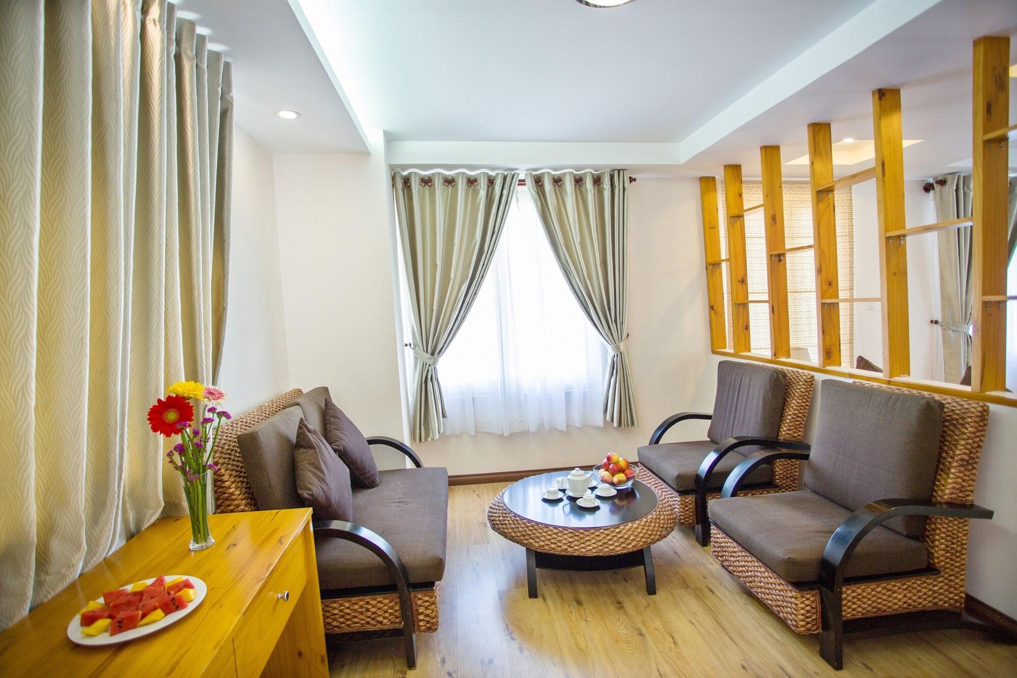 Copac Hotel Nha Trang Esterno foto