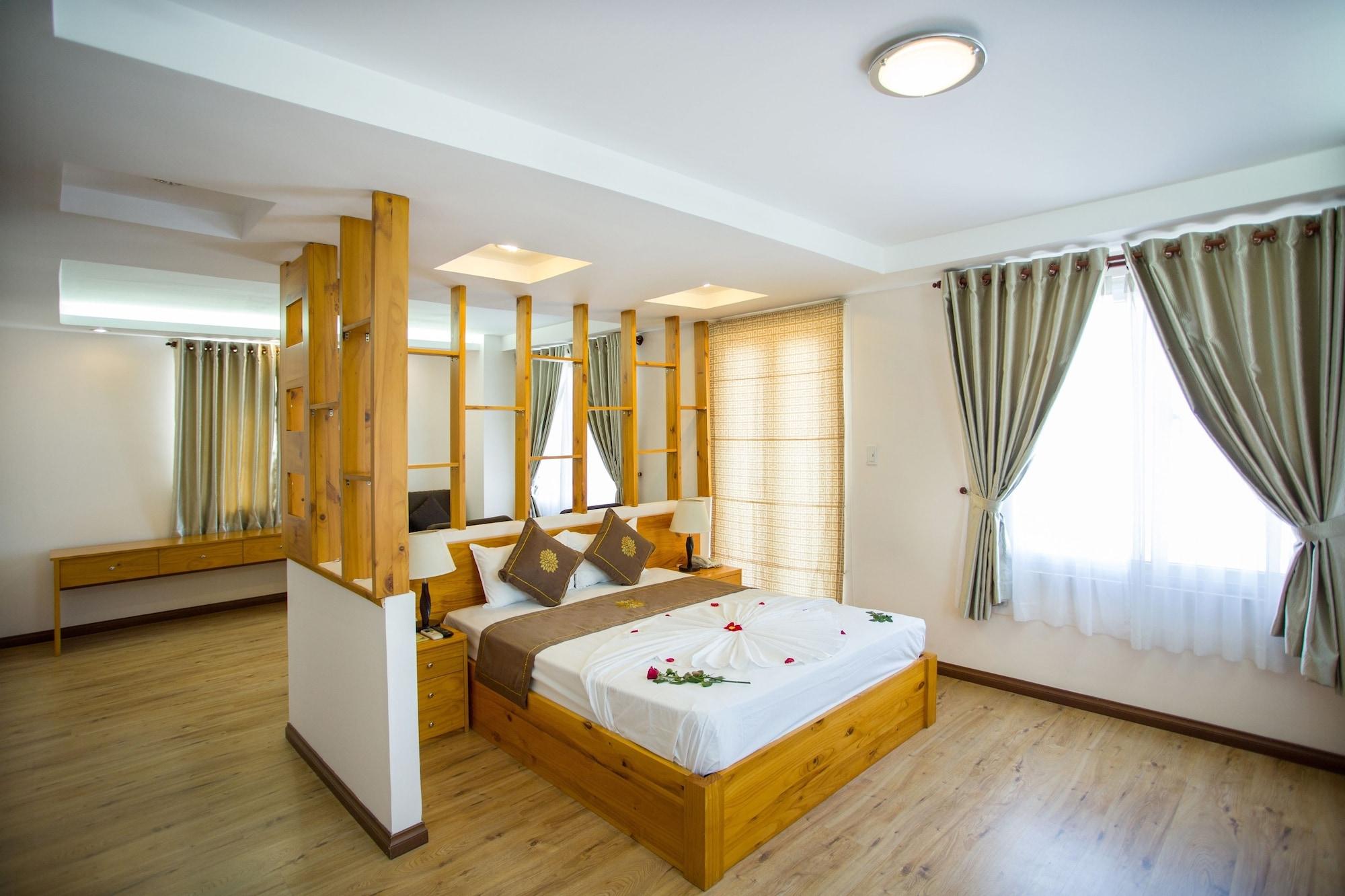 Copac Hotel Nha Trang Esterno foto