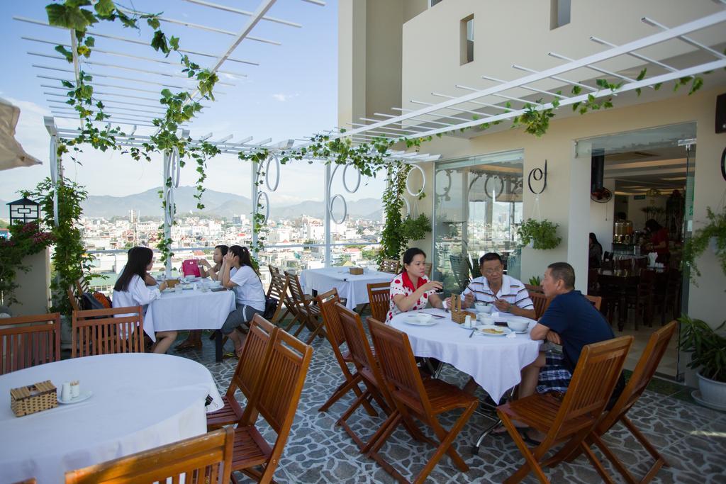 Copac Hotel Nha Trang Esterno foto