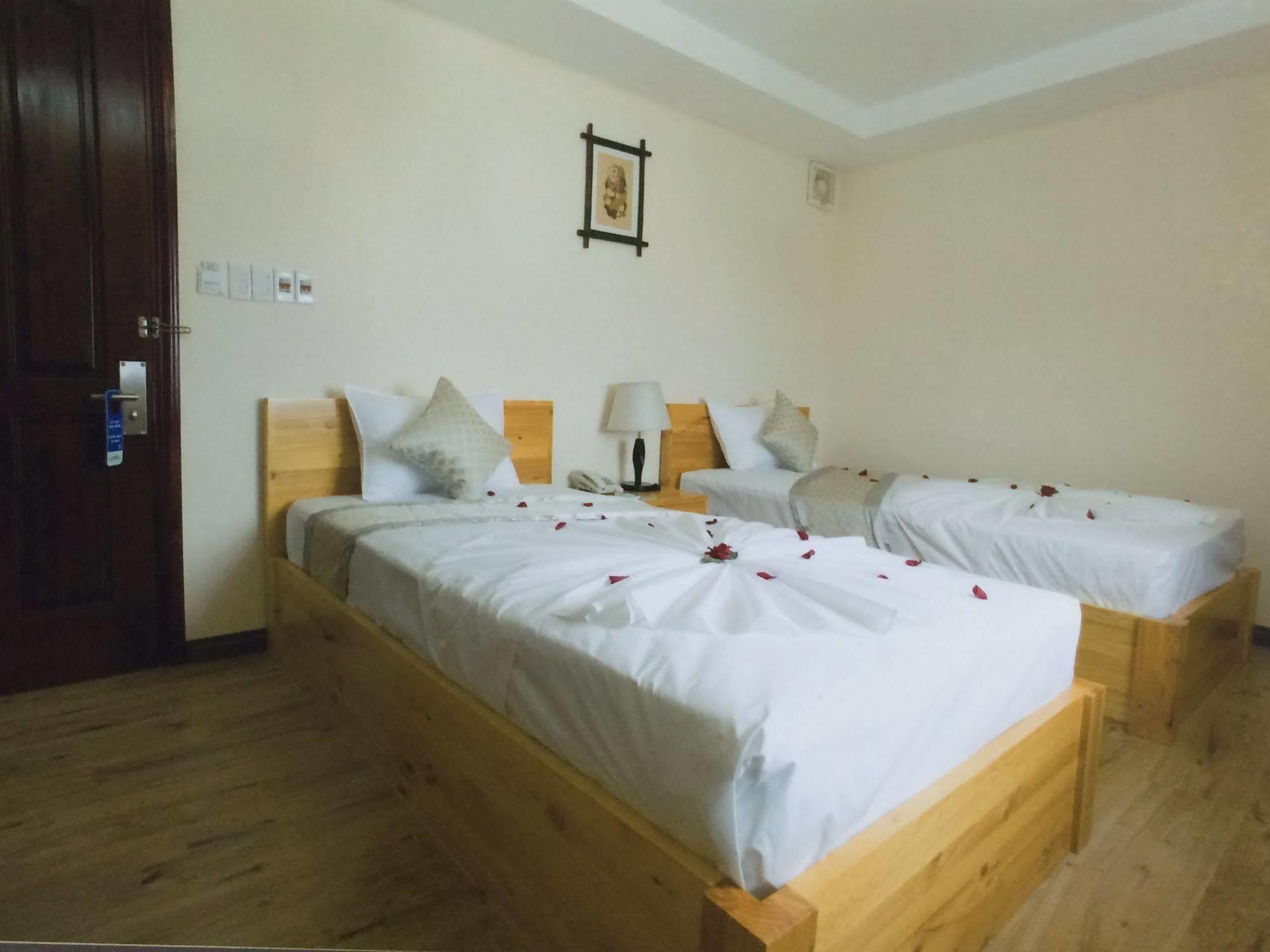 Copac Hotel Nha Trang Esterno foto